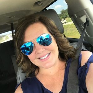 Meet your Posher, Savanna